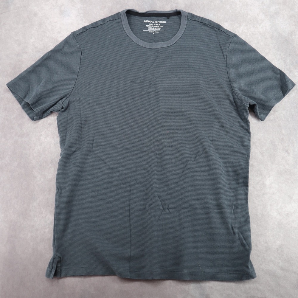 Banana Republic Shirt Mens XL Gray Stripe Luxe Touch Performance Tee T-Shirt
